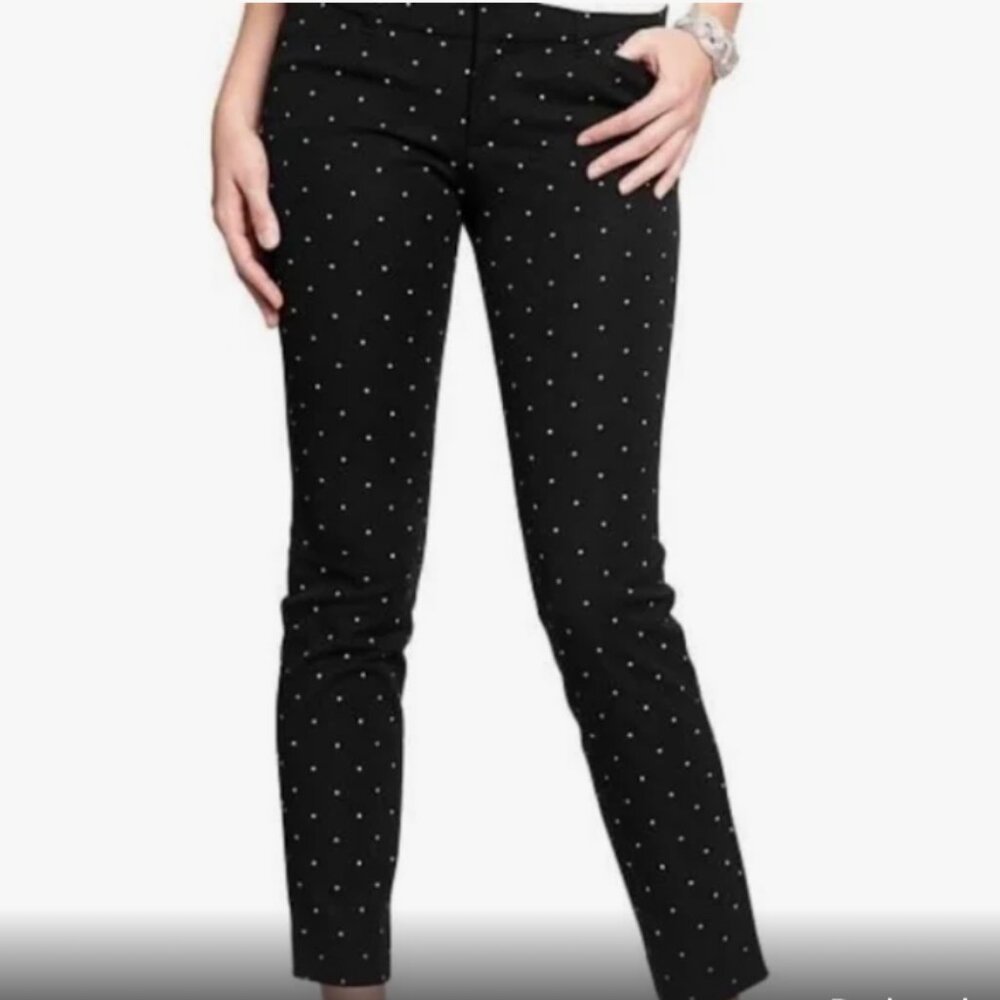 Old Navy Pixie Pant - Size 8